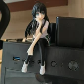 Anime PVC Heykeli - Siyah Saçlı ve Beyaz Kıyafetli Kız thumbnail 1