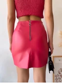 Tek yırtmaçlı arkadan fermuarlı deri etek fuşya s24475 thumbnail 2