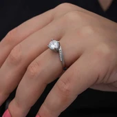 Gümüş Tek Taş Kadın Yüzük thumbnail 5