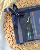 Hediyelik Termo Deri Yasin Seti – Örtü, Takke, Tesbih, Esans – Mevlit, Umre, Hac Hediyeliği thumbnail 11