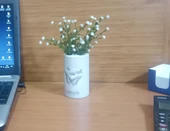 2 ADET VAZO DAHİL,VAZODA ÇİÇEK,BEYAZ YAPAY ÇİÇEK,VAZO DEKORATİF KELEBEK DESENLİ 7X7X16CM - 3