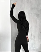 Kadın Uzun Kollu V Yaka Parmak Geçirmeli Detay Kaşkorse Tulum thumbnail 4