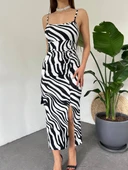 Kadın Zebra Baskılı Omuz Askılı Sırt Dekolteli Yırtmaç Detay Elbise thumbnail 1