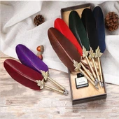 Mürekkepli Divit Kalem Ve Deri Defter thumbnail 1