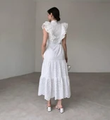 Beyaz Fırfırlı Düğmeli Elbise thumbnail 2