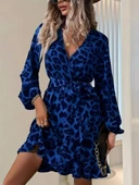 Kadın Uzun Kollu Kruvaze Yaka Belden Kuşaklı çapraz Kesim Detaylı Leopar Modal Mini Elbise thumbnail 2