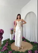Dora Çiçek Detaylı Elbise - 6