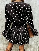 Kadın Uzun Kollu V Yakalı Belden Kuşaklı Puantiyeli Mini Modal Elbise thumbnail 3