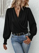 Kadın Uzun Kollu Dökümlü Kruvaze Yaka Kol Ucu Gipeli Sandy Bluz thumbnail 2