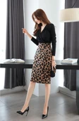 Kadın Uzun Kollu Kruvaze Yaka üst Ithal Krep Alt Dalgıç Leopar Detaylı Elbise thumbnail 3