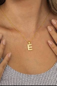 Gümüş Pazarım Altın Kaplama E Harfi Kadın 925 Ayar Gümüş Kolye - 3