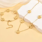 Moda Minimalist 304 Paslanmaz Çelik Titanyum Beş Yapraklı Çiçek Takı Seti - Benzersiz Tasarım Altın Bilezik ve Kolye Zinciri, Premium Çok Yönlü Bilezik + Kolye thumbnail 1