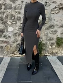 Yırtmaçlı kalın bürümcük uzun elbise siyah thumbnail 4