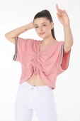 V yaka büzgülü detaylı bluz thumbnail 7