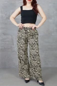 Kadın Leopar Desenli Rahat Kalıp Bol Paça Salaş Pantolon thumbnail 1