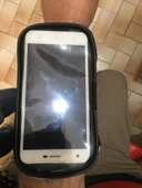 Siyah Su Geçirmez Kol Bağlantılı Lastikli Ayarlı Telefon Tutucu thumbnail 4