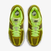 Nike WMNS ZOOM VOMERO 5 | FJ4738-300 thumbnail 2