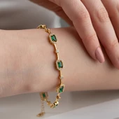 Kadın 925 Ayar Gümüş Zümrüt Taşlı Zarif Bileklik thumbnail 1