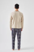 Erkek Pamuklu Uzun Kollu Ekose Desenli Cepli Pijama Takımı thumbnail 3