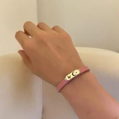 14 Ayar Altın Plakalı Sembole Özel Koyu Pembe Derili Kelebek Figürlü Hediye Bileklik-654 thumbnail 2