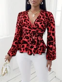 Lucky Life Kadın Uzun Kollu Kruvaze Yakalı Belden Kuşaklı Leopar Desenli Süprem Bluz thumbnail 3