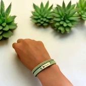 14 Ayar Altın Plakalı İsme Özel Doğal Yeşil Derili Kelebek Motifli Hediye Bileklik-660 thumbnail 2