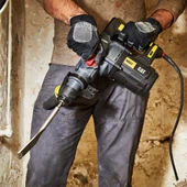 CAT DX27SET 1500Watt 5.0J 32MM Profesyonel SDS-Plus Kırıcı/Delici + DA03903 3 Parça Kırıcı Uç Seti - 11