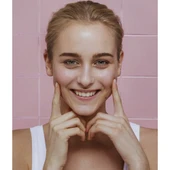 Nivea Tonik Canlandırıcı Normal Ciltler Lotus Çiçeği 200 ml thumbnail 4