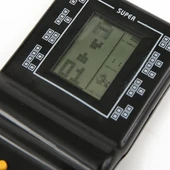 Taşınabilir Oyun Konsolu Retro Tasarım Gamepadli Mini Video Oyun Cihazı Nostaljik Eğlence Konsolu thumbnail 3