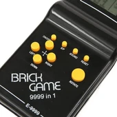 Taşınabilir Oyun Konsolu Retro Tasarım Gamepadli Mini Video Oyun Cihazı Nostaljik Eğlence Konsolu thumbnail 8