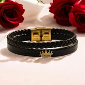 14 Ayar Altın Plakalı İsme Özel Koyu Kahverengi Derili Taç Figürlü Hediye Bileklik-679 thumbnail 1