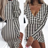 Lucky Life Kadın Uzun Kollu Kruvaze Yaka Kazayağı Mikro Mini Boy Elbise - 3