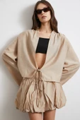 Geniş Kol Önden Bağlamalı Bluz Bej thumbnail 1