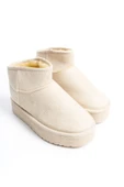 AMELIA Bağcıksız Düz ve Kalın Taban İçi Kürklü Kısa Süet Kadın Bot  SKT - Krem thumbnail 4