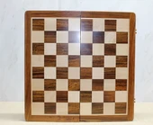 Özel Vernikli Mıknatıs Taşlı Ahşap Katlanabilir Kutulu Satranç Oyunu 30 Cm G223 thumbnail 3