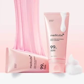 medicube - PDRN Pink Niacinamide Whip Cleanser - 3