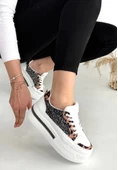 Lawin Beyaz Cilt Siyah Simli Bağcıklı Spor Ayakkabı thumbnail 2