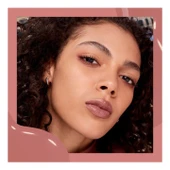 Maybelline New York Super Stay Vinyl Ink Uzun Süre Kalıcı Likit Parlak Ruj - 110 Awestruck thumbnail 5