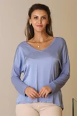 V YAKA UZUN KOLLU MAVİ  KADIN BLUZ 797303-2Y5 thumbnail 1