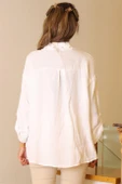 HAKİM YAKA PUL İŞLEMELİ BEYAZ KADIN CEKET 82217-2Y5 thumbnail 4