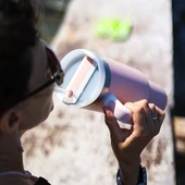 Igloo Stadler Çelik Thermo-Mug 1.2 Litre Pembe-Beyaz 12Saat Sıcak/18Saat Soğuk Saklama thumbnail 8