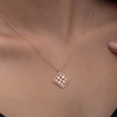 Gümüş Rose Dörtgen Zirkon Taşlı Kadın Kolye thumbnail 2