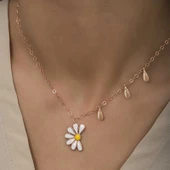 925 Ayar Gümüş Papatya Seviyor Sevmiyor Bayan Gümüş Kolye thumbnail 4