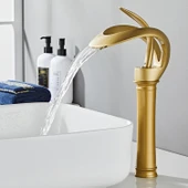 Lüks Gold Şelale Çanak Lavabo Bataryası Premium Tek Kollu Tezgah Üstü Musluk Otel Özel Tasarım - 1