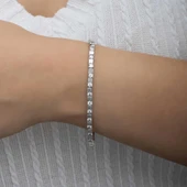 Gümüş Beyaz Taşlı Su Yolu Kadın Bileklik thumbnail 4