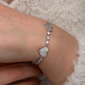 Gümüş Zirkon Taşlı Sıralı Kalp Kadın Bileklik thumbnail 4