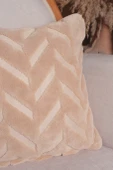 Chevron | Welsoft Jakarlı Dekoratif Kırlent Kılıfı 43x43 cm - ZTCHEVRON  Bej - 2