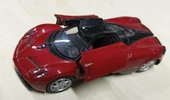 Oyuncak Metal Model Araba 1/36 Çek Bırak Kırmızı Pagani Huayra thumbnail 1