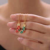 925 Ayar Gümüş Mineli Yılbaşı Çorap Figürü Kolye thumbnail 2