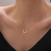 925 Ayar Gümüş İsimli Şans Sembolü Nal Kolye thumbnail 2